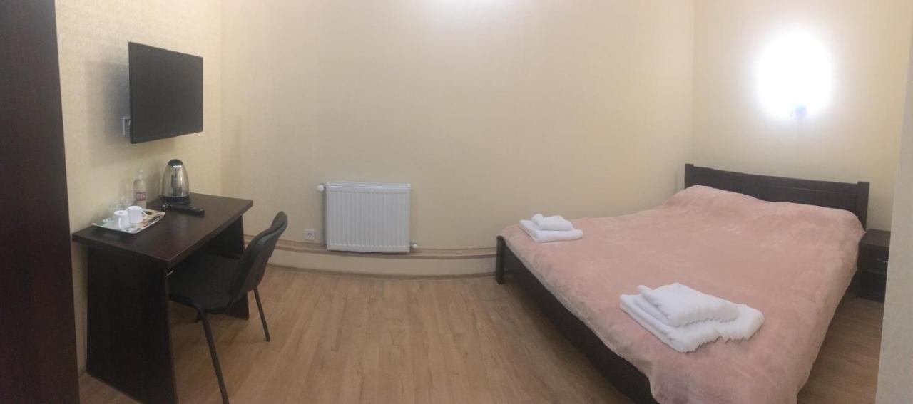 Passage Hotel Ternopil Ngoại thất bức ảnh
