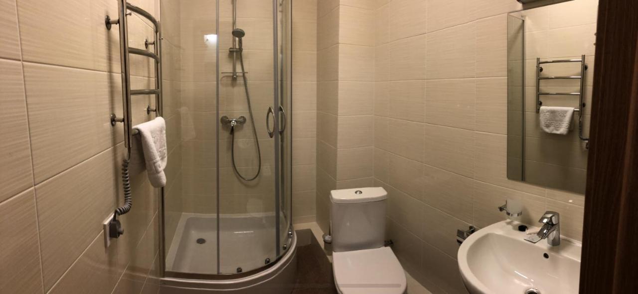 Passage Hotel Ternopil Ngoại thất bức ảnh