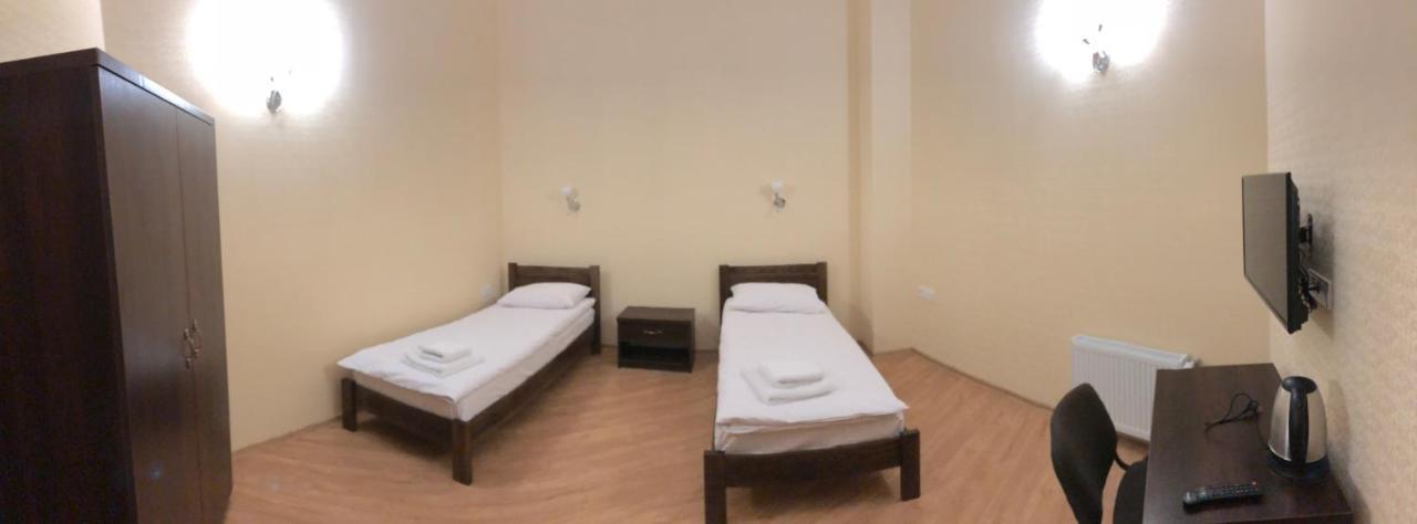 Passage Hotel Ternopil Ngoại thất bức ảnh