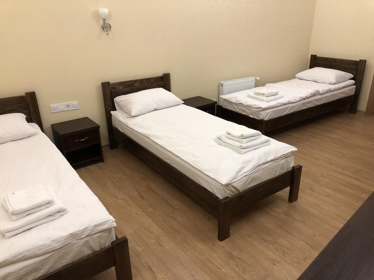 Passage Hotel Ternopil Ngoại thất bức ảnh